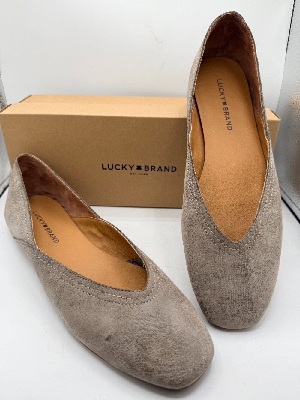 Lucky Brand LK-Alba Titanium Suede Flats Size 10M Boho Ballet Shoes